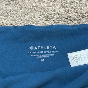 Athleta Elation 7/8 Tight in Deep Blue Size M